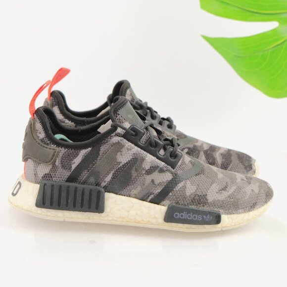 Adidas Womens NMD_R1 Running Shoe Size 7 Gray Camo Knit Sneaker Trainer Athletic - Picture 1 of 11